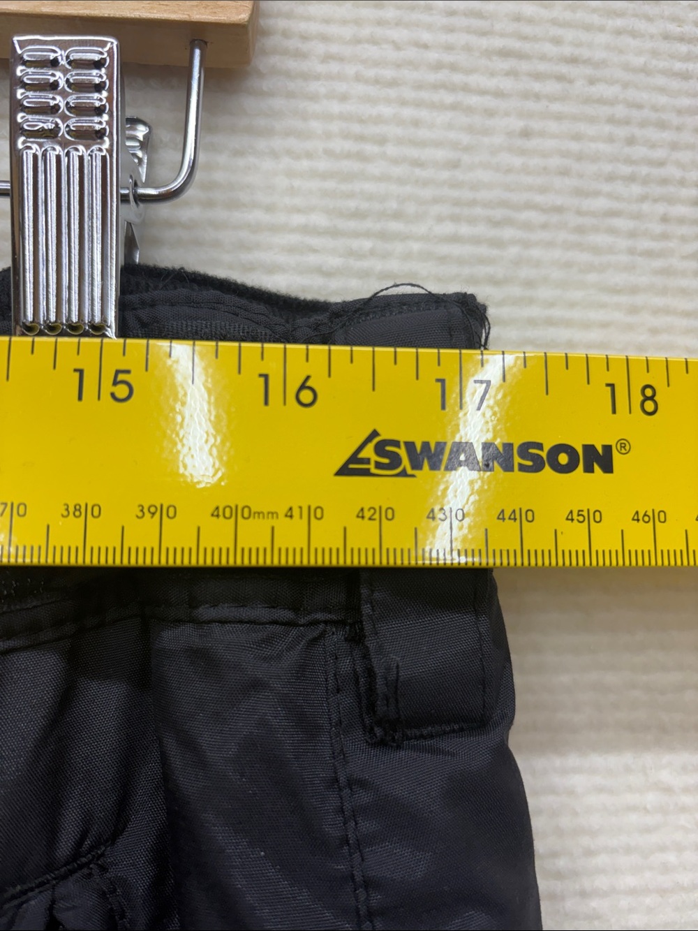Arctix large Men's Black Cargo Snow Pants - Picture 2 of 6